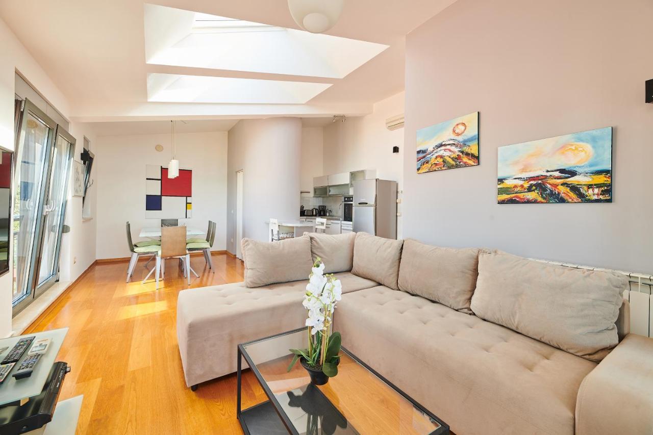 Apartment Bellavista Sea View อูมัค ภายนอก รูปภาพ
